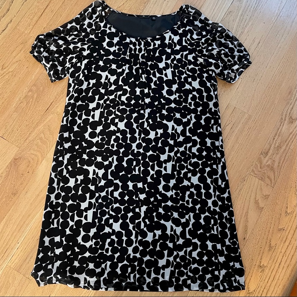 Uniqlo Circles Black & White Chiffon Dress, sz M - Picture 5 of 11